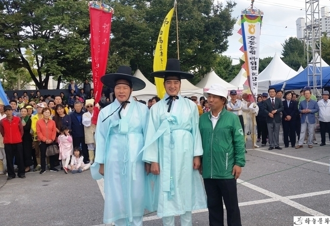 3년전 선사축제현장에서의 윤승규 연구위원